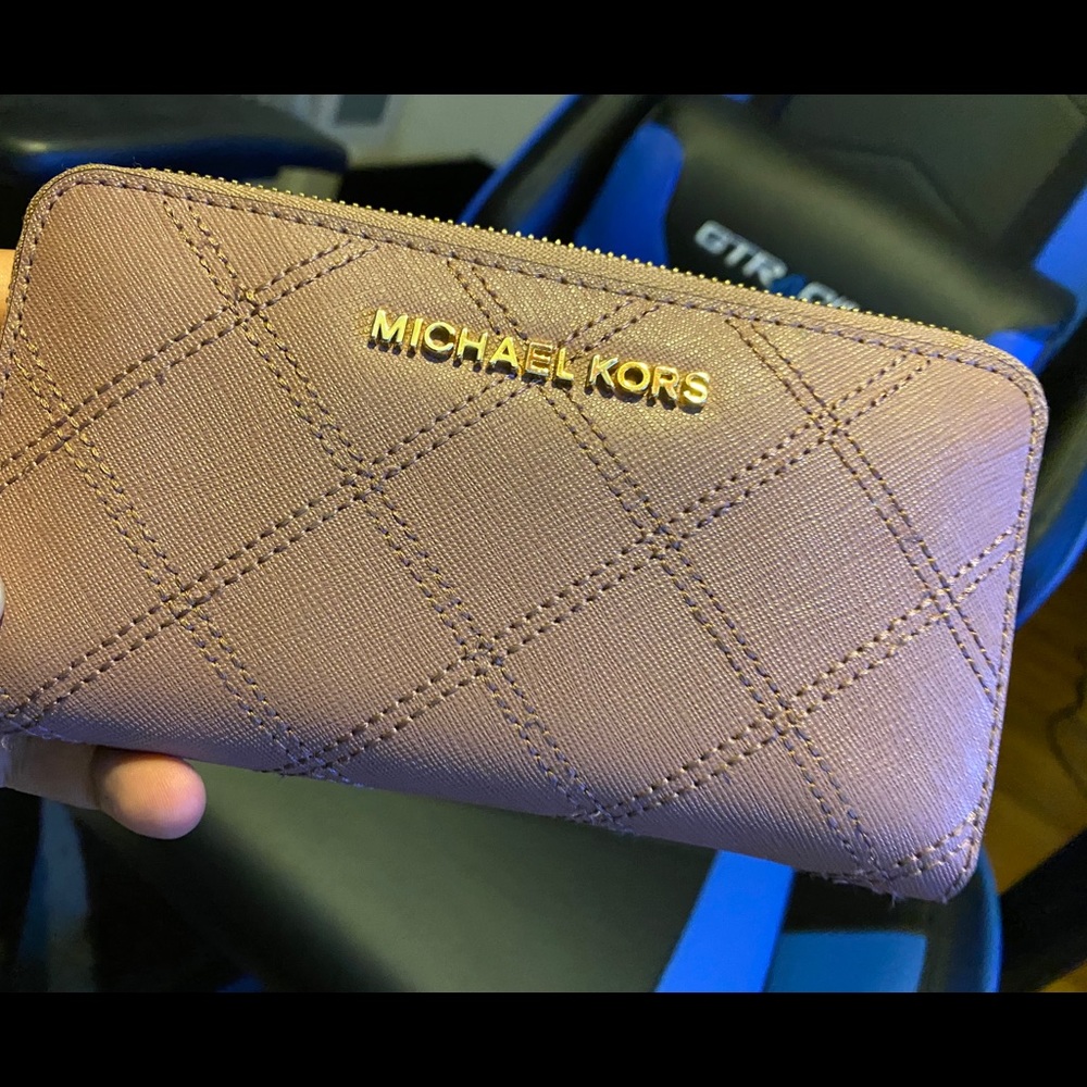 Michael Kors Wristlet